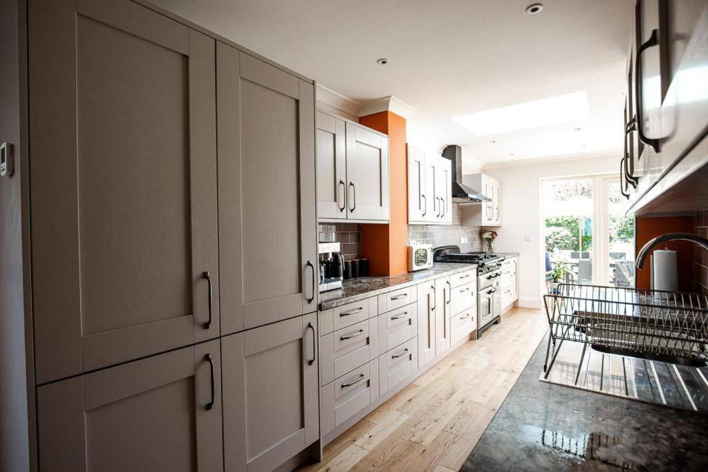North Beach House - 3 Bedroom Fully Equipped Spacious House Perfect For Family Getaways In Бринлингтон Экстерьер фото
